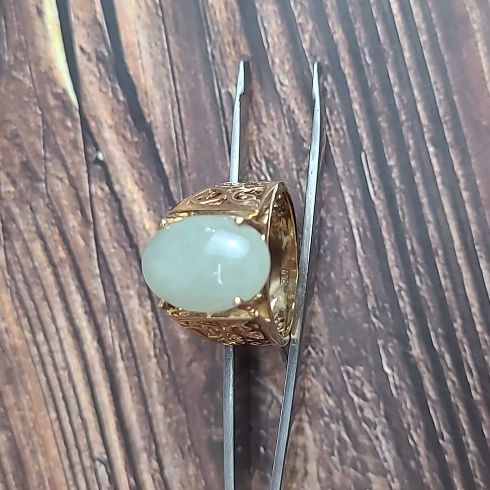 BEAUTIFUL OVAL JADE CUSTOM 14KT YELLOW GOLD FILIGREE RING - Picture 8 of 13